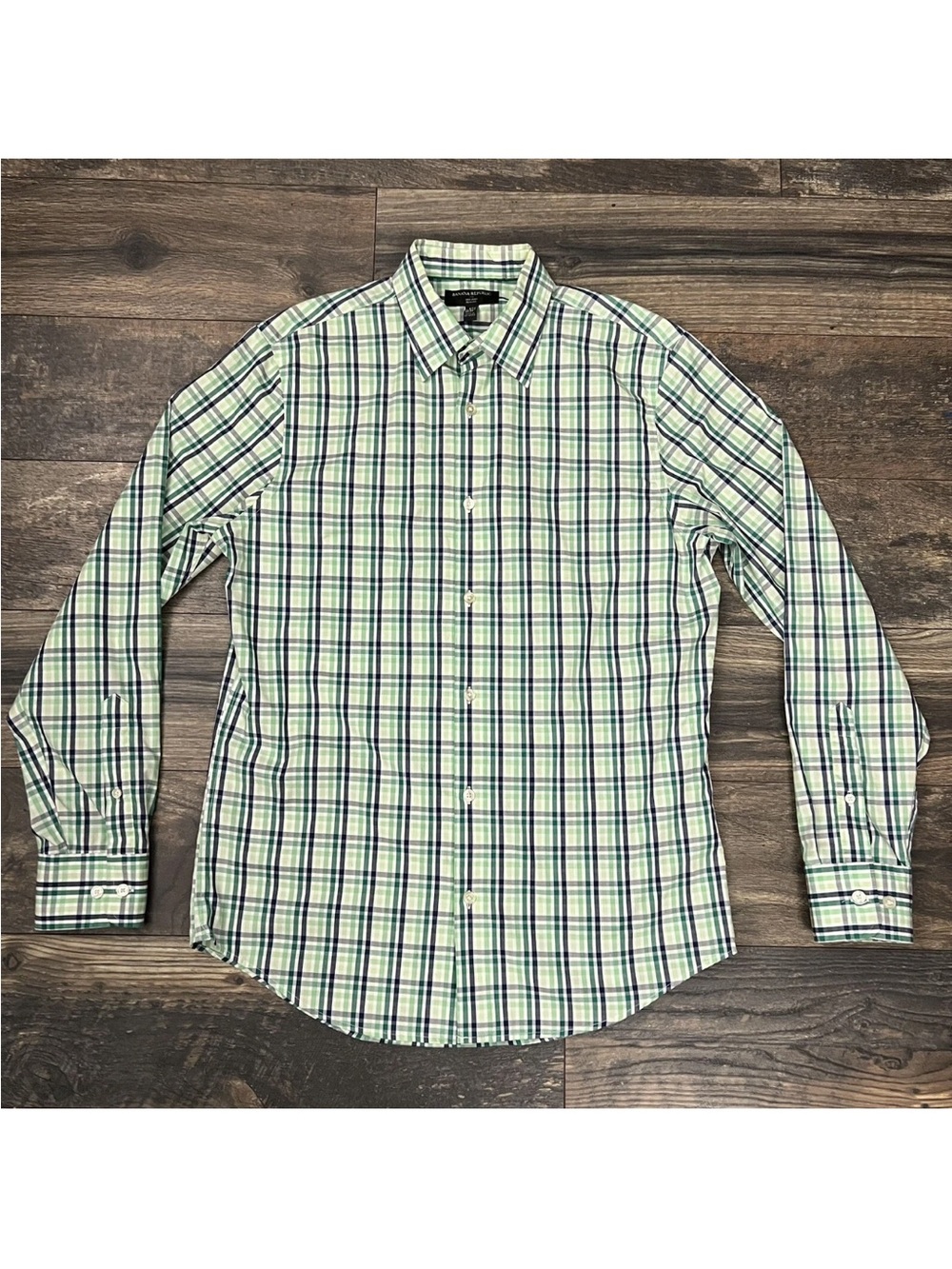 Banana Republic Men’s Medium 15-15.5 Green Blue Plaid Long Sleeve Button Up